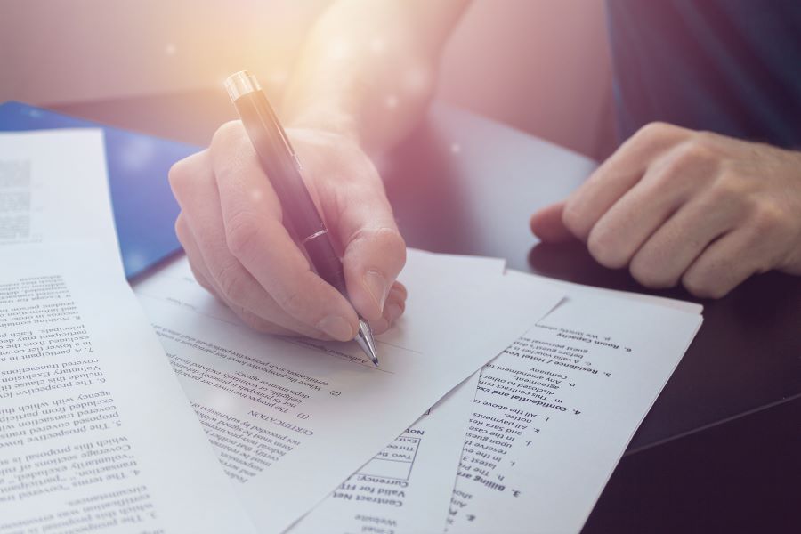 Visa outsourcing: successfully navigating contract transition